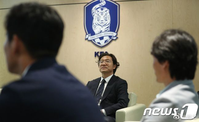 森林仍然拖欠经纪人佣金 冬窗可能面临转会禁令据《太阳报》报道称，诺丁汉森林仍然拖欠球员经纪人的佣金，俱乐部高层已经被警告。